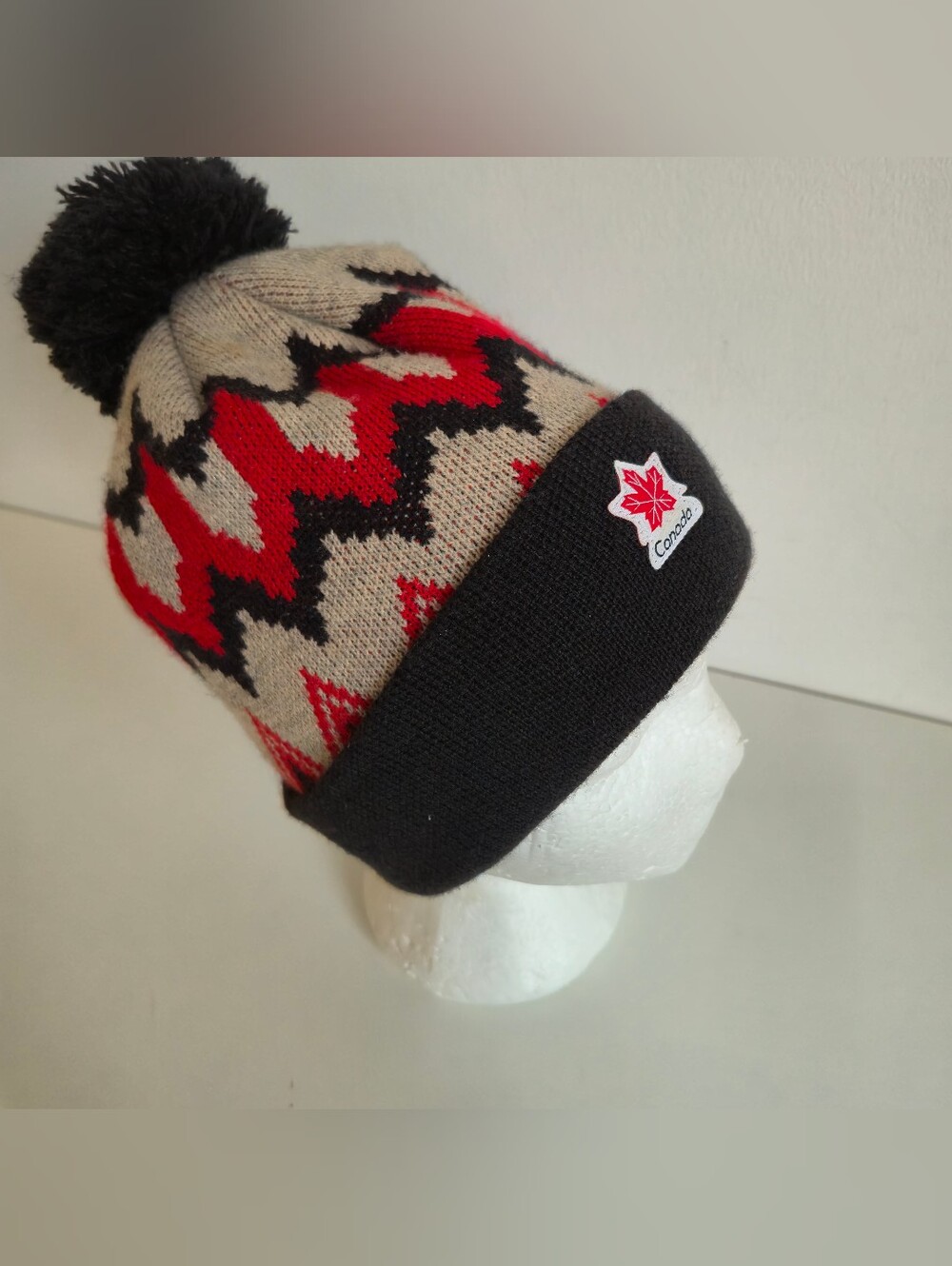 Hudson's Bay Team Canada Olympic Beanie 2002 Salt Lake Winter Games Knit Pom Pom